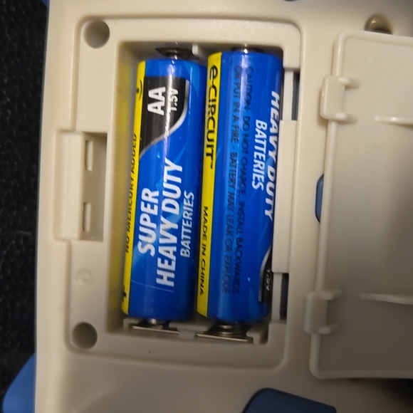 Nintendo controller - Picture 3 of 4